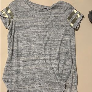 Old navy tshirt